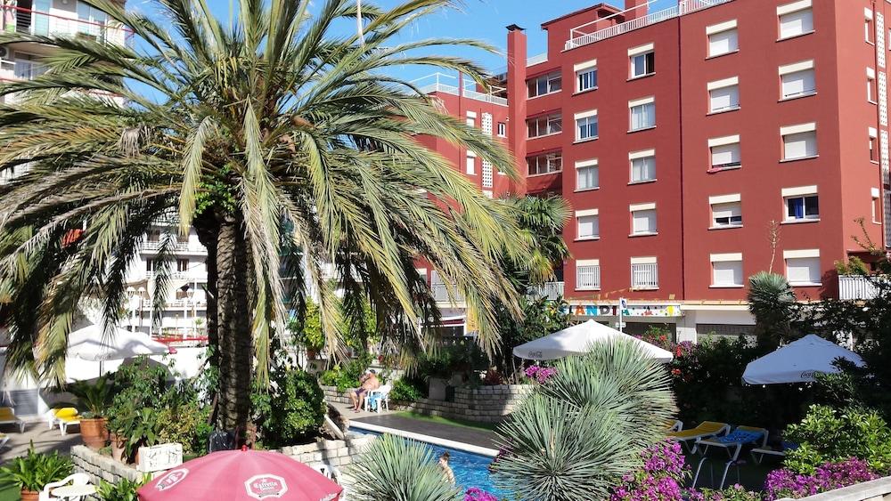 Mar Blau Apartamentos Calella Zewnętrze zdjęcie